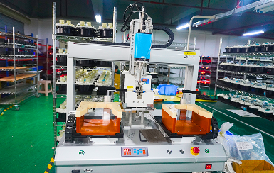 Hersteller von Roboter-Poolreinigern